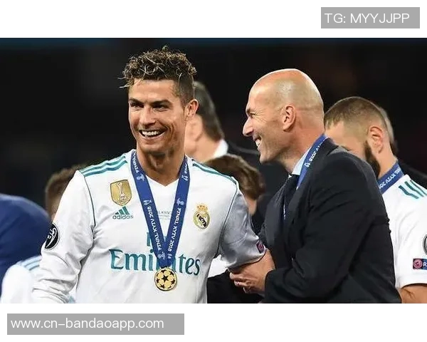 哈曼直言皇马难以调教阿隆索因维尼修斯事件彻底失去信任 哈曼直言皇马难以调教阿隆索因维尼修斯事件彻底失去信任